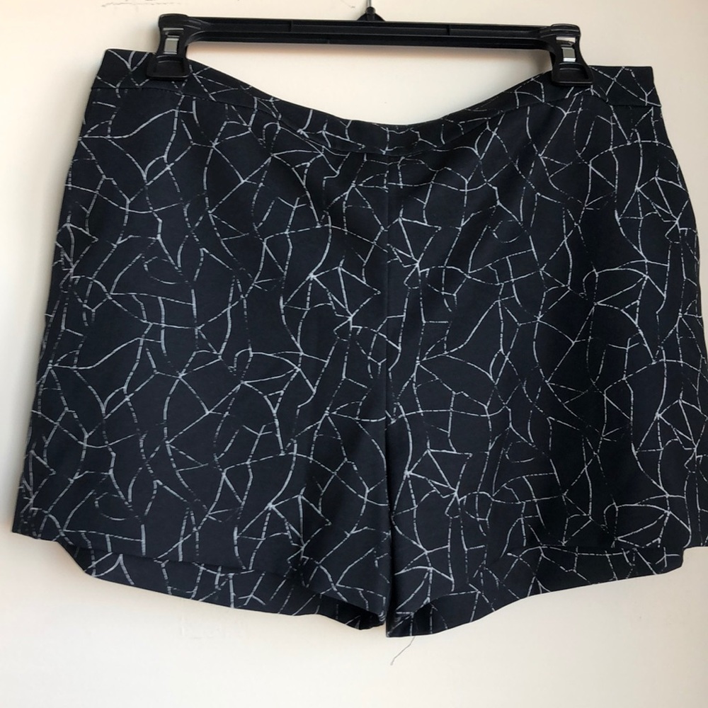 NWOT Sleek Dressy Black Shorts